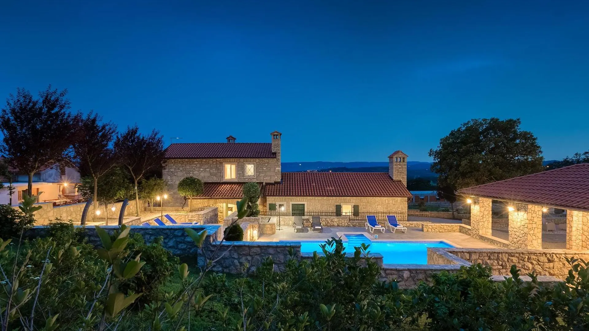 Holiday Home Villa Skavre Pulgarija Cepic