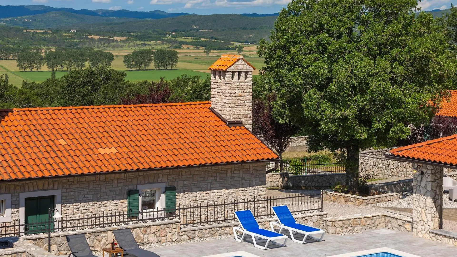 Holiday Home Villa Skavre Pulgarija Cepic Croatia