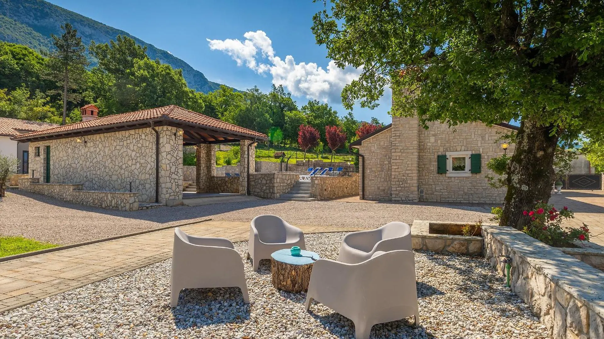 Holiday Home Villa Skavre Pulgarija Cepic
